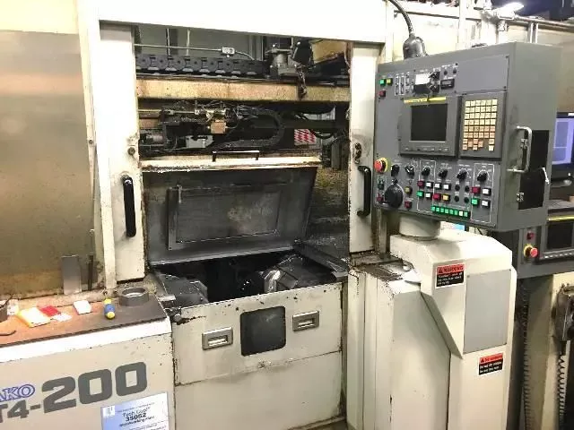 Kitako Fanuc 18iTB CNC Control 4,000 RPM MT4-200 2 Axis