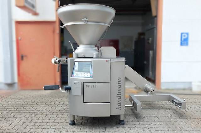 Handtmann VF 616 with linking device Vacuum Filling Machine