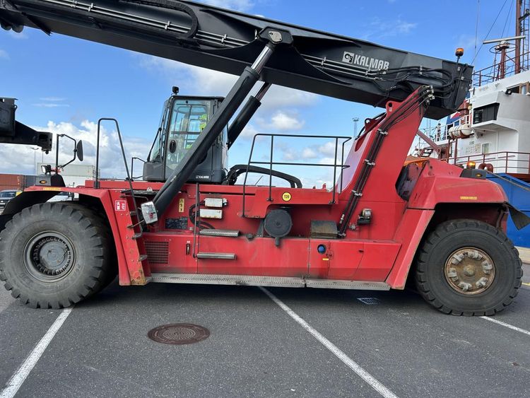 Kalmar DRG450-65S5 Capacity (kg)45000