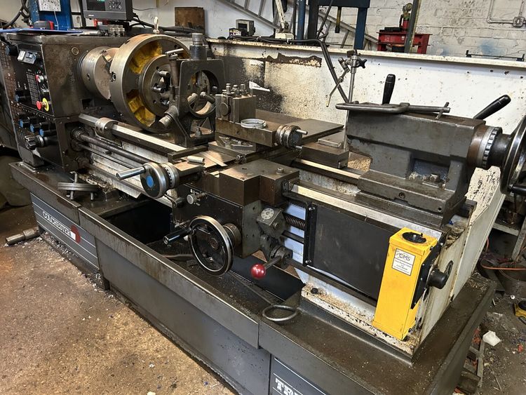 Colchester Gap Bed Centre Lathe 25 rpm Triumph VS2500