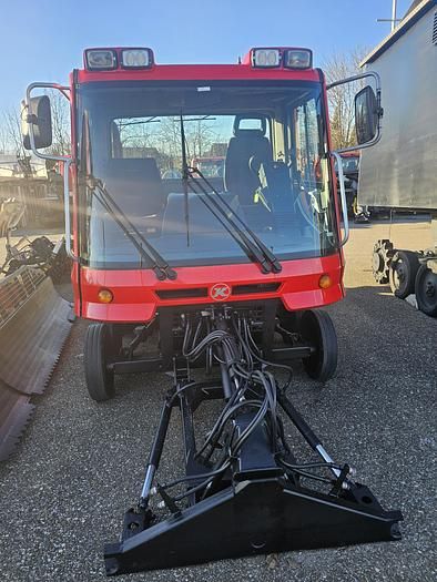 Pistenbully PB 100