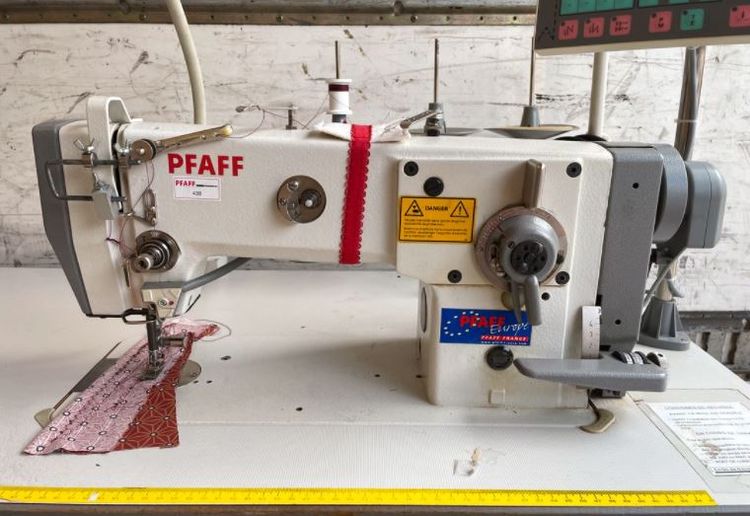 Pfaff 939900 industrial sewing machine zig zag
