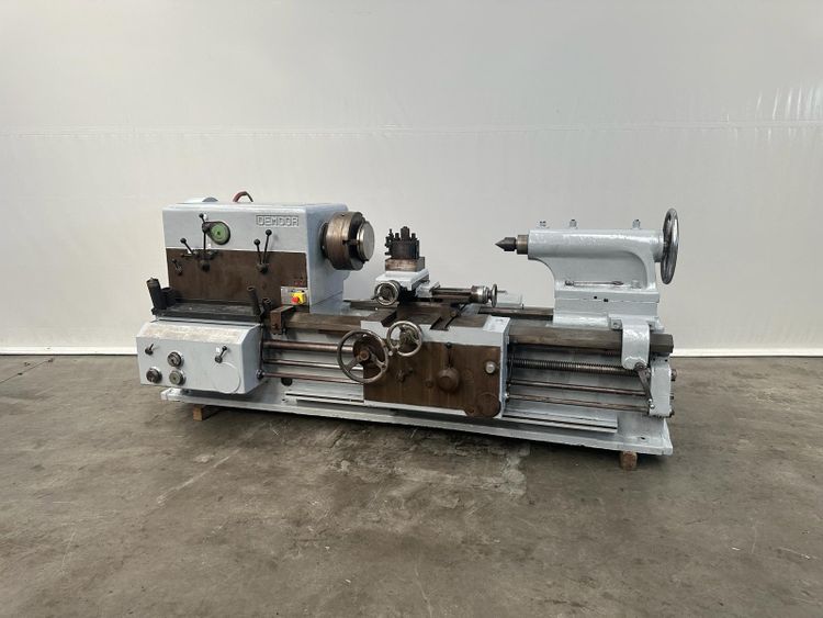 Engine Lathe Variable Speed DE MOOR 510x850