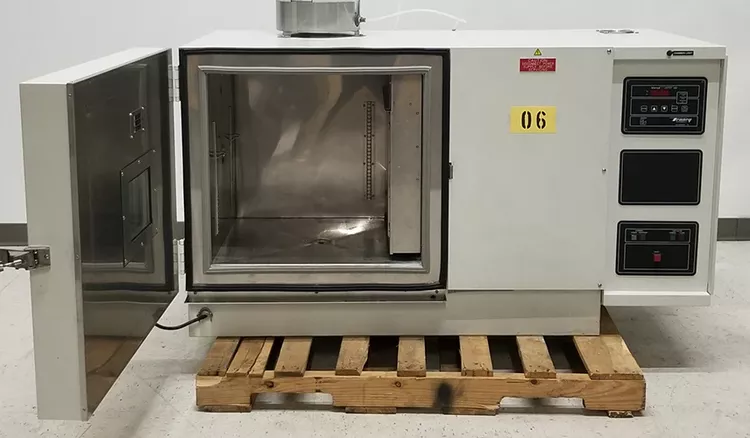 Tenney BTRC Benchtop Temperature Humidity Test Chamber