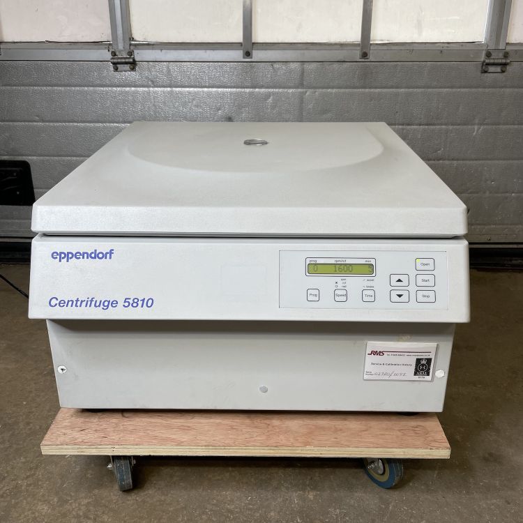 Eppendorf 5810 Centrifuge