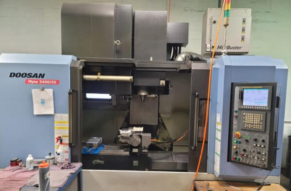 Doosan Mynx 5400/50 with Rotary Table 3 Axis