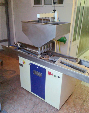 Formex Dosing machine for cream