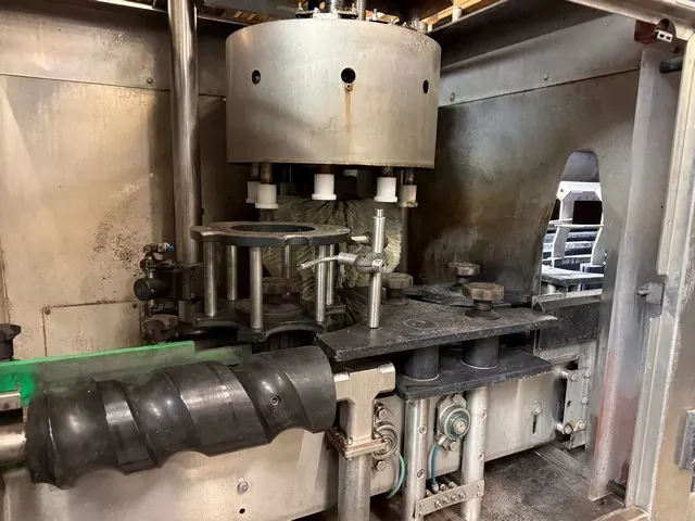 Cames WHD-12/8-E, 8 washing head whaser-dryer