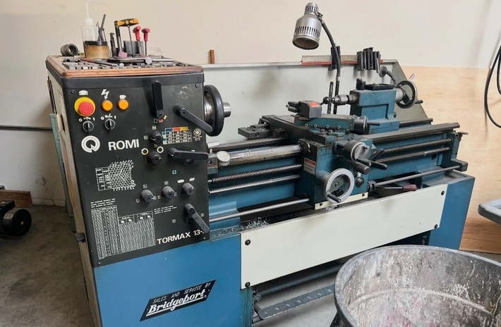 Bridgeport Engine Lathe 2,500 rpm ROMI 13-5