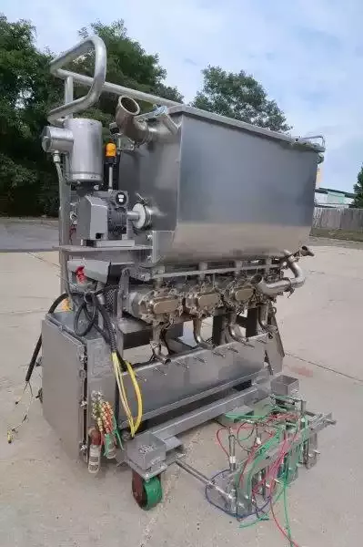 Hinds Bock 4-Head Automatic Pump Style Filler