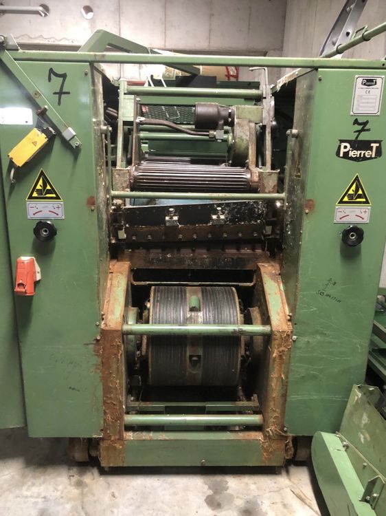 2 Pierret CT.60 guillotine cutters