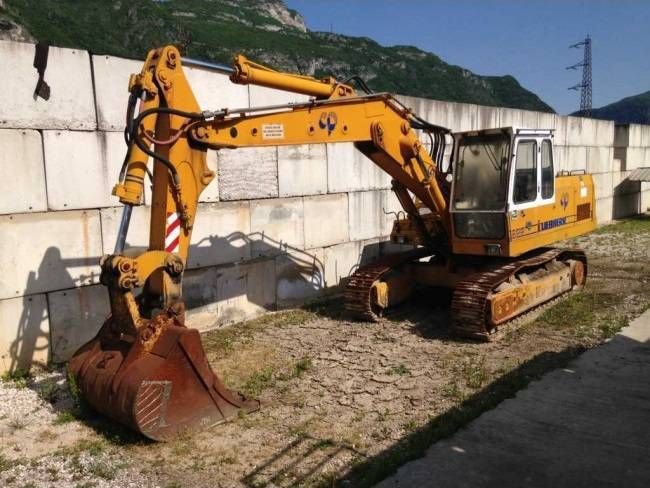 Liebherr 922 HDS CRAWLER EXCAVATOR LIEBHERR 922 HDS