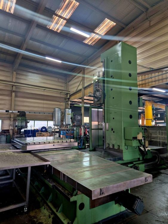 TOS WHN 13.8 CNC 130 mm 2 500 RPM