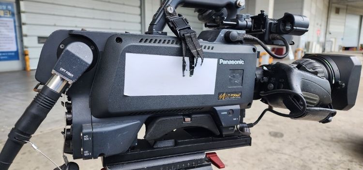 Panasonic AK-HC3500 2/3" HD Studio Camera Chain