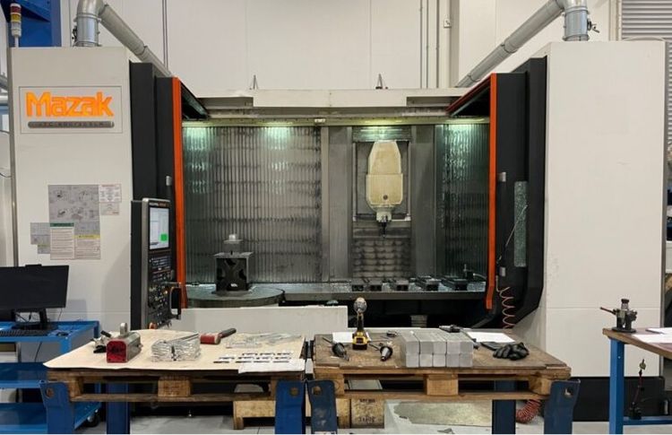 Mazak VTC-800/30SLR 5 Axis
