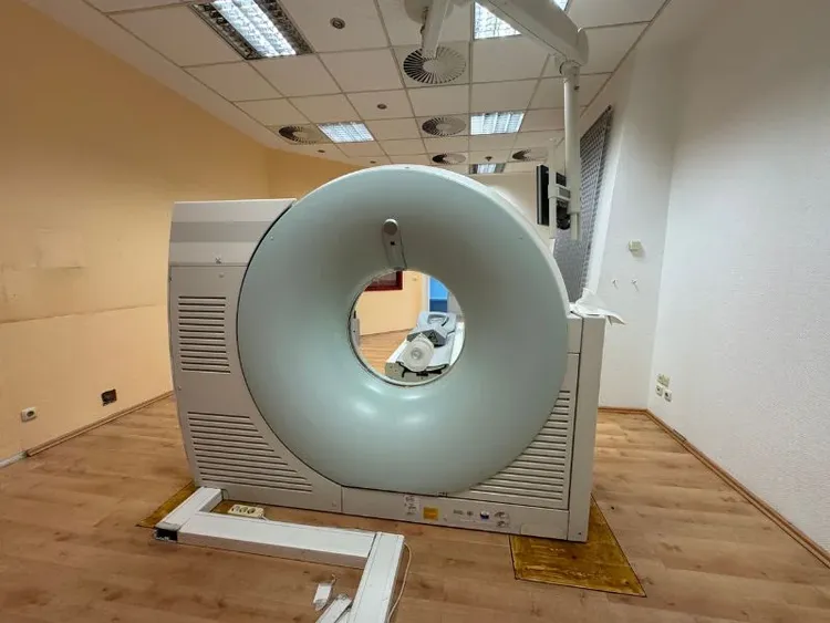Siemens SOMATOM Emotion 16 CT scanner