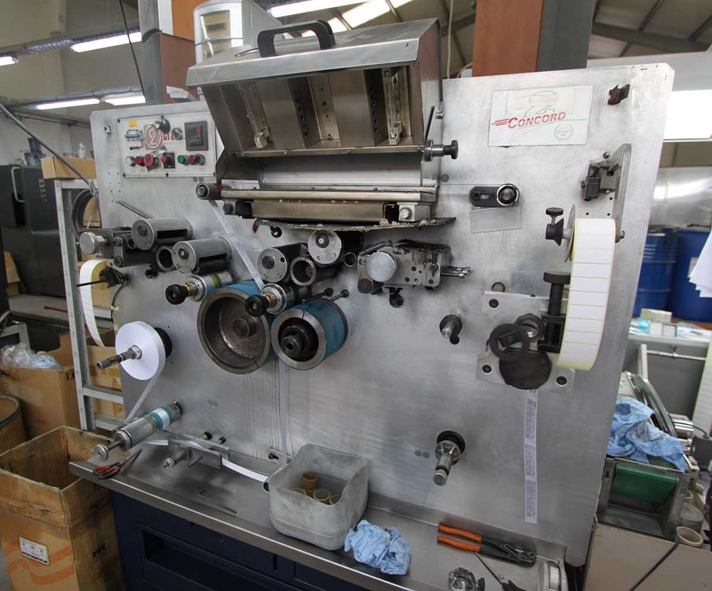 Gidue continuous label printing