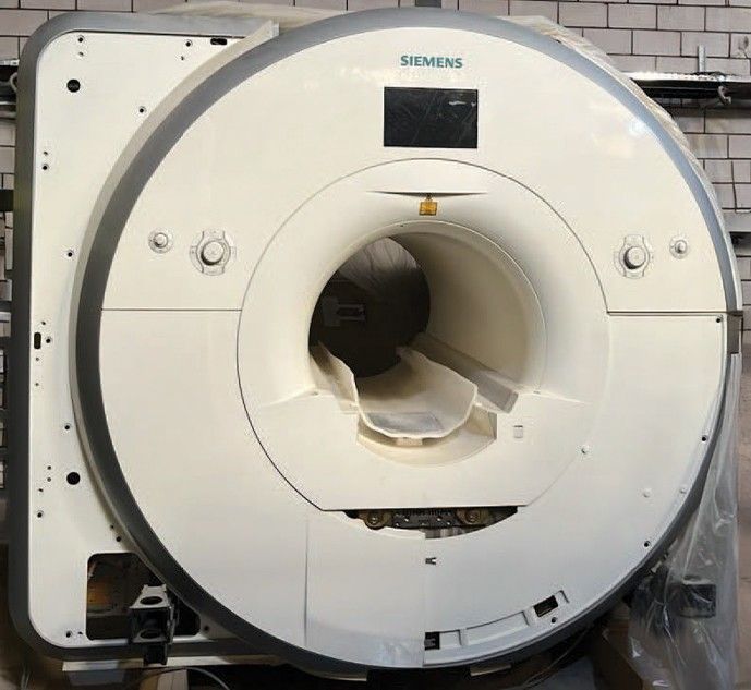 Siemens Skyra 3.0T MRI