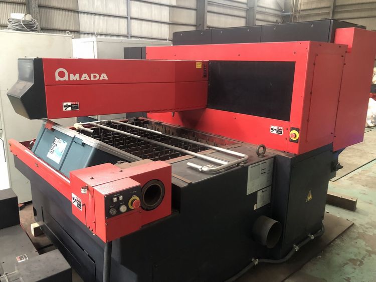 Amada QUATTRO FANUC Series16i-L