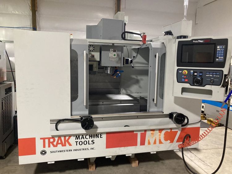 Southwestern Industries TRAK TMC7 3 Axis