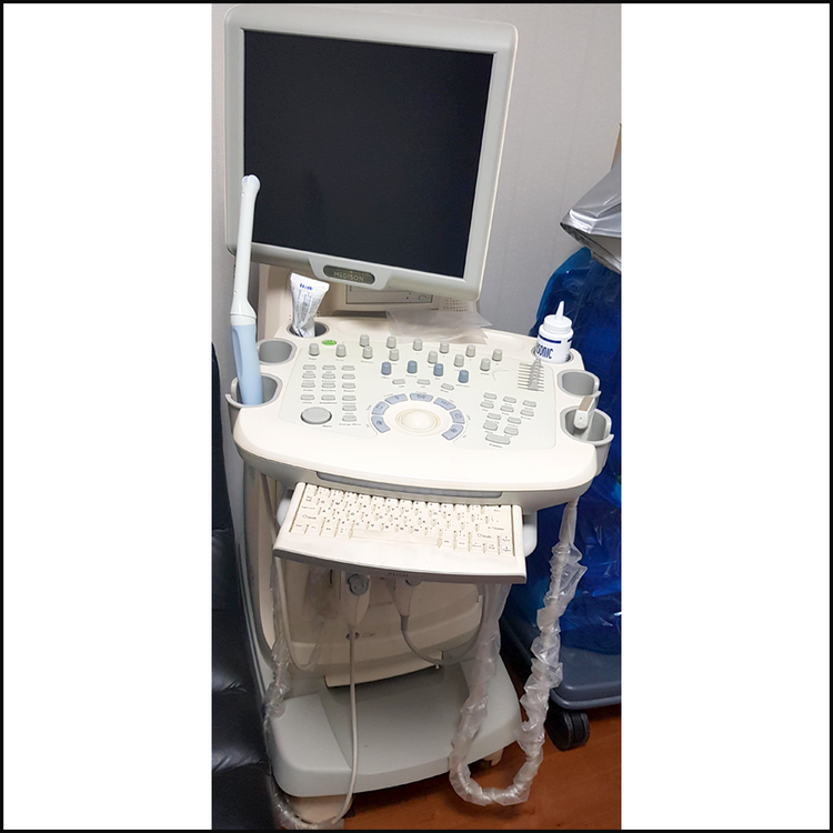 Medison X-8 Ultrasound