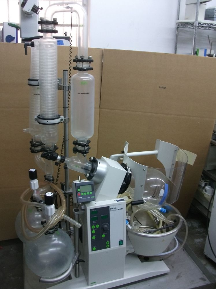 Buchi R220 Rotary Evaporator
