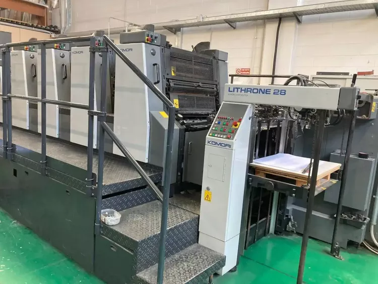Komori LITHRONE L-28-4 +C 52 x 72