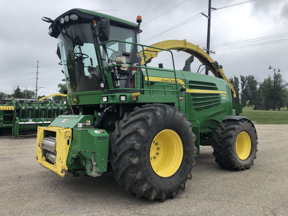 John Deere 7780 Self Propelled Forage Harvesters 9940