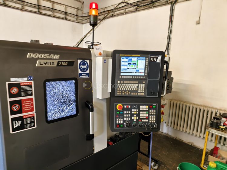 Doosan FANUC i Series 5000 RPM LYNX 2100 A 2 Axis