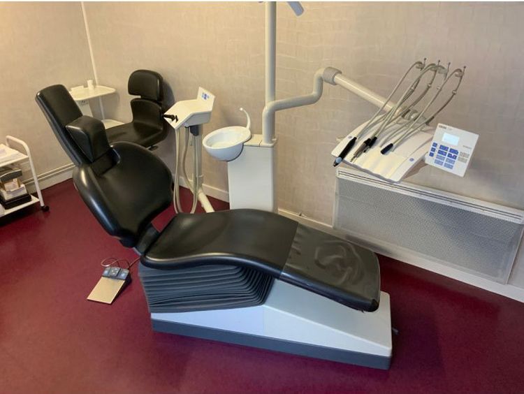 Sirona C3 + Dental treatment unit