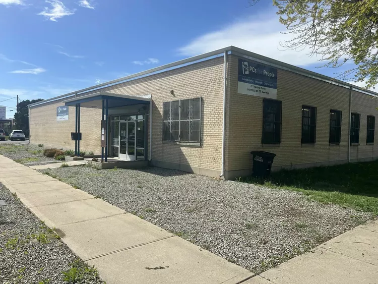 Building for lease in Denver (20,000 sq feet)