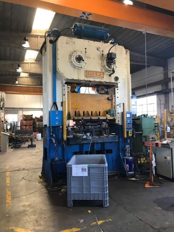 Omera Double-Upright Mechanical Press 200 Ton