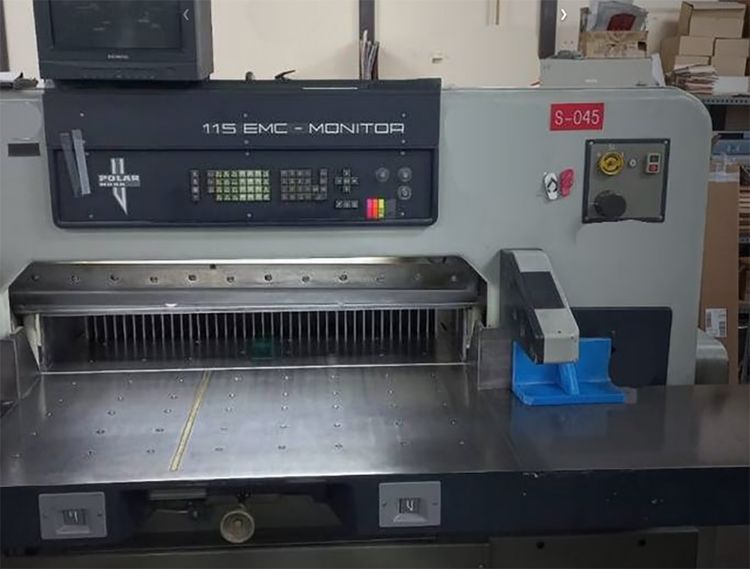 Polar 115 EMC Monitor