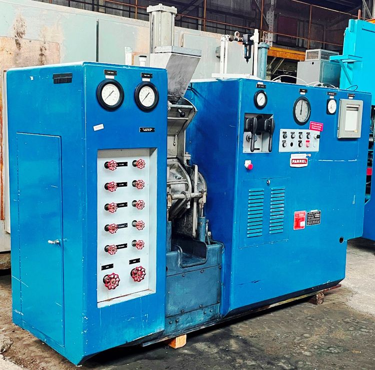 Farrel Laboratory Banbury® Mixer