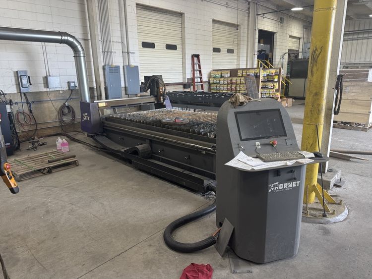 Hornet LTX   Hypertherm-integrated CNC control