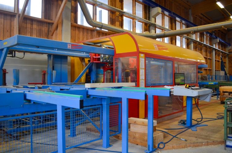 Hundegger K2i-5-450 Joinery machine