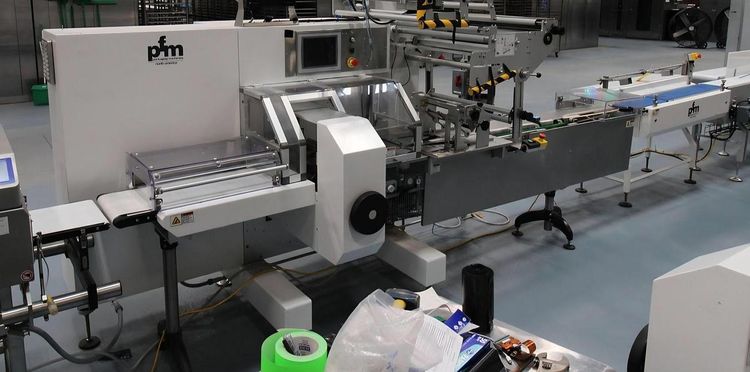 PFM Falcon  Flow Wrapper