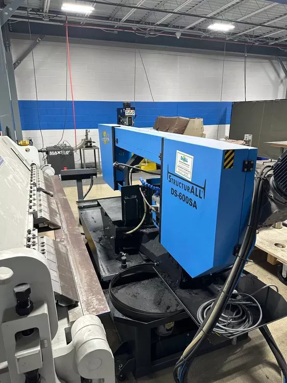 DoAll DS-600SA Band Saw SemiAutomatic
