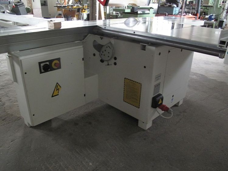 SCM SI 300N, Vertical Format Saw