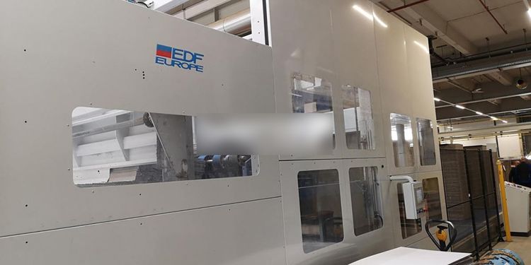 HS 1628 3 1676 × 2800