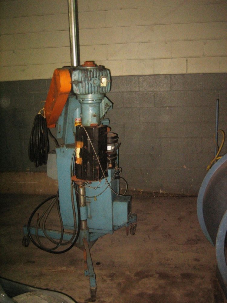 Entwistle Vertical Striping Extruder