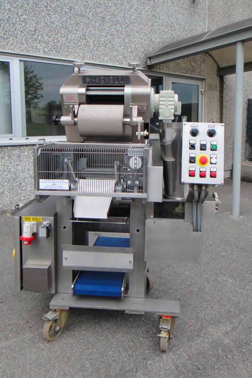 A/250 cappelletti forming machine