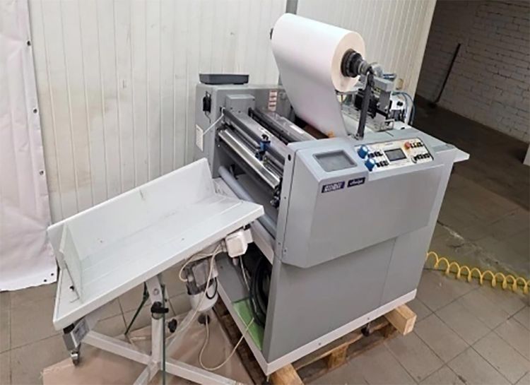 Komfi Amiga-52 Laminating Automatic