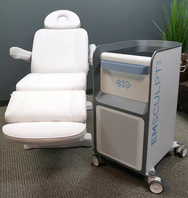 BTL Emsculpt NEO w/Arm & Edge