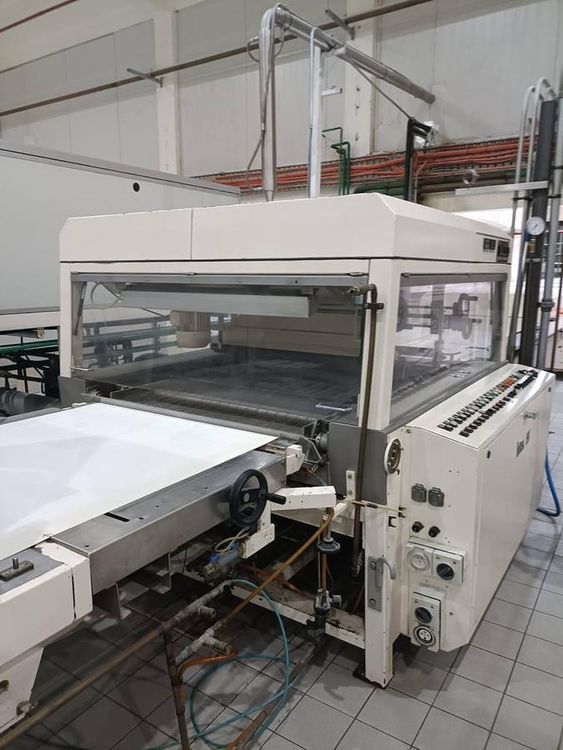 Kreuter 1000 enrobing line