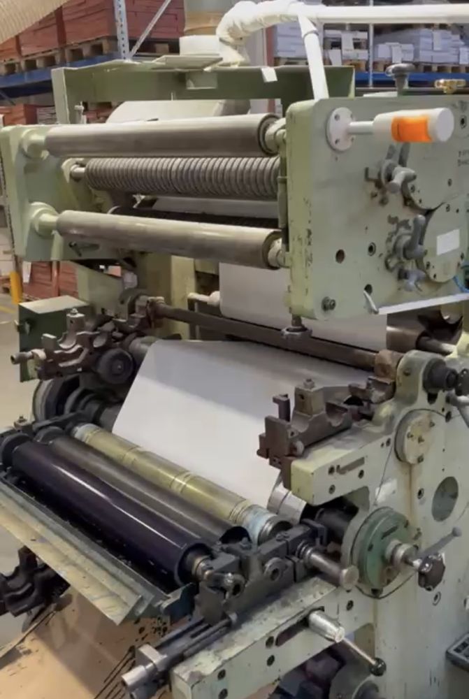 ECH Will 700 mm A4 Ruling machine type LB 70, in operation