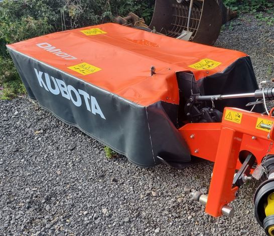 Kubota DM1017 Mower