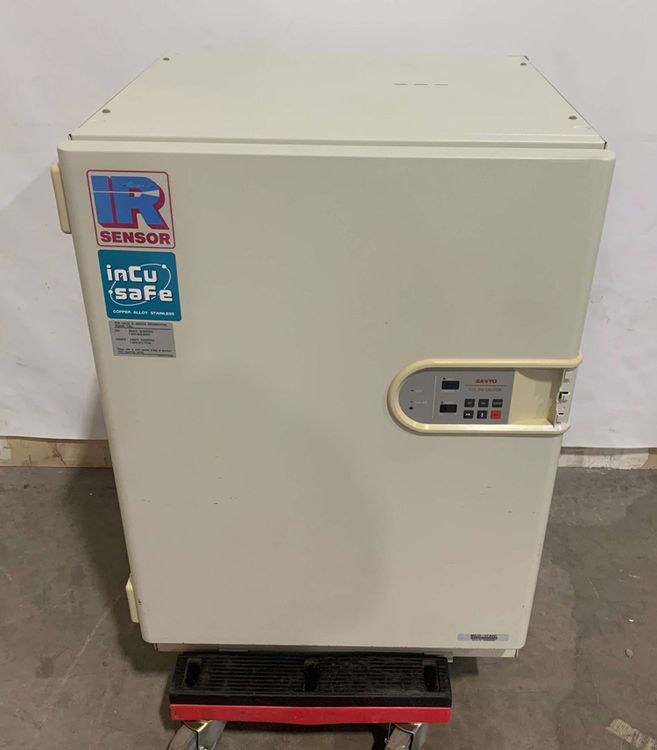 Sanyo MCO-17AI CO2 Incubator