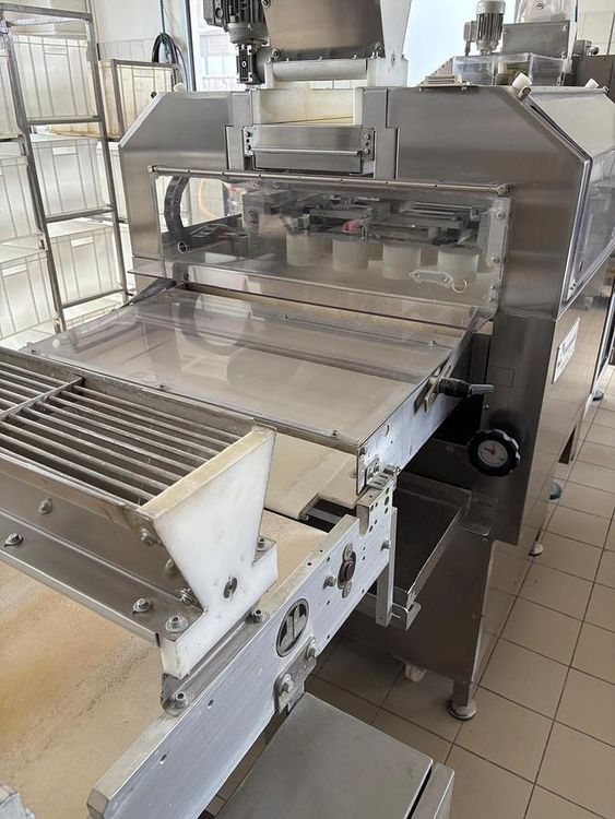 Bertuetti Bread line
