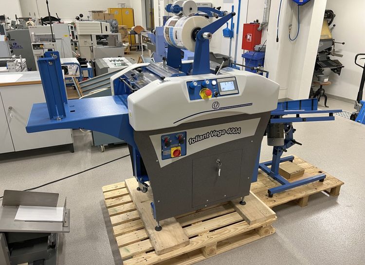Foliant Vega 400A Laminating Machine